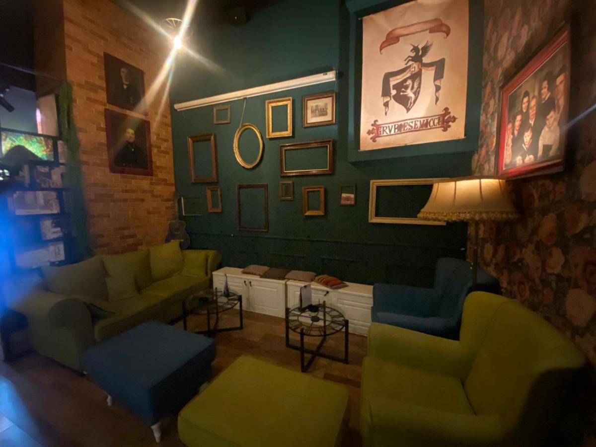 Fg Boutique Hostel Сараево Екстериор снимка