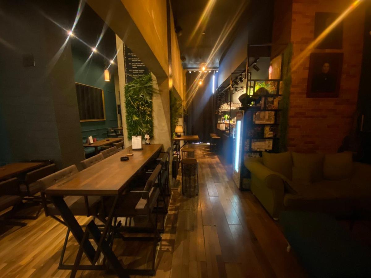 Fg Boutique Hostel Сараево Екстериор снимка