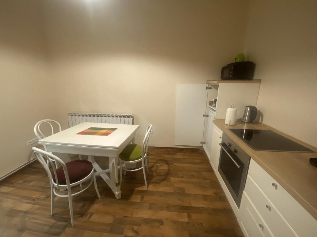 Fg Boutique Hostel Сараево Екстериор снимка